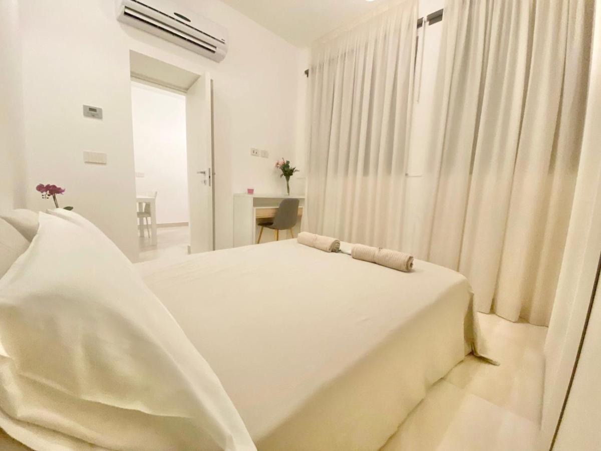 Elegance Duomo Apartment Милано Екстериор снимка