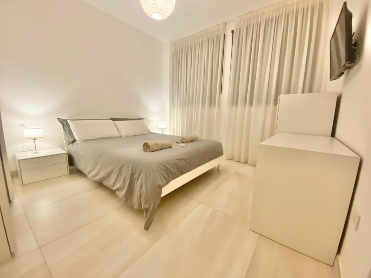 Elegance Duomo Apartment Милано Екстериор снимка
