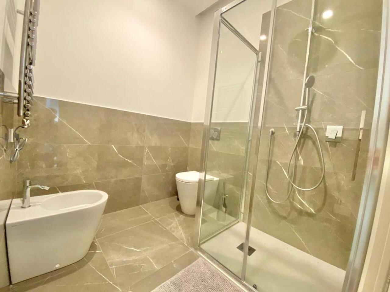 Elegance Duomo Apartment Милано Екстериор снимка